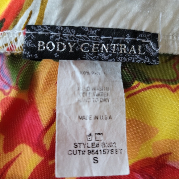 Top - Picture 4 of 4